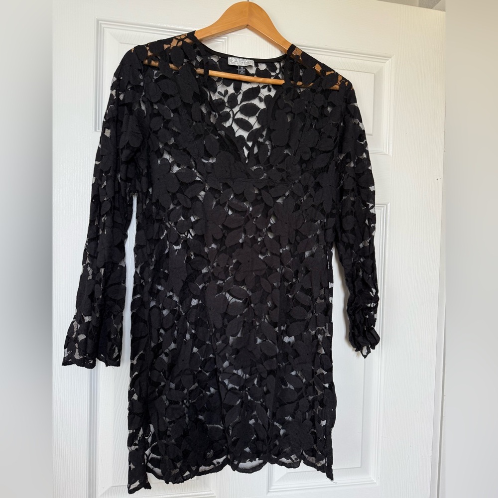 XS black coverup